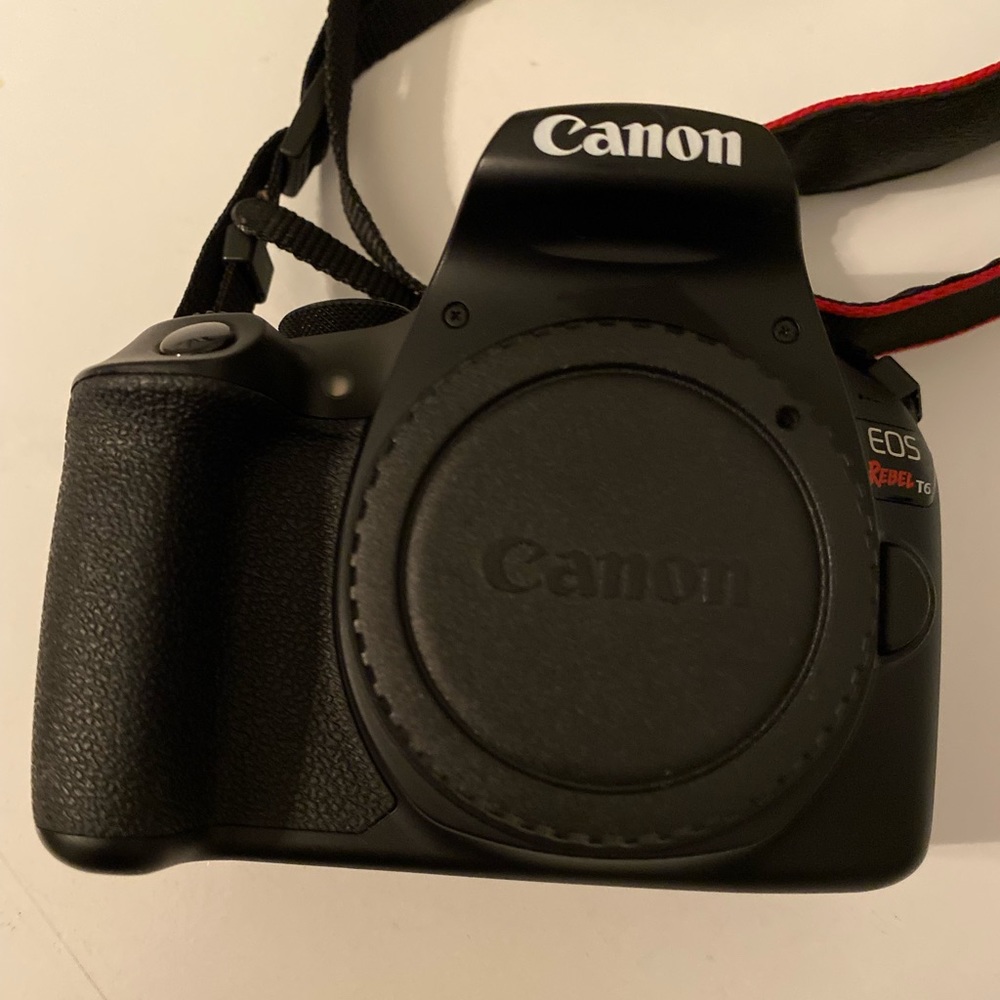 📸 Canon EOS Rebel T6 Body – Black | Barely Used | Original Box - Picture 2 of 13